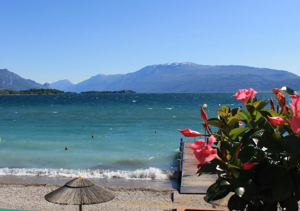 Bellerive Ristorante Albergo Manerba del Garda Eksteriør bilde